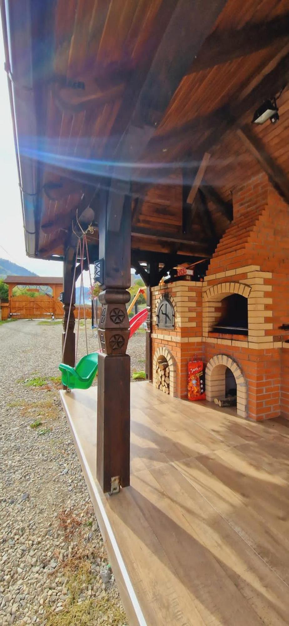 Pensiunea Suci Botiza Exterior foto