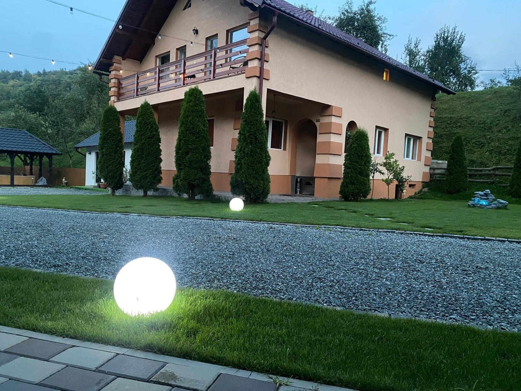 Pensiunea Suci Botiza Exterior foto